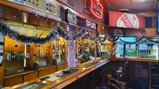 Newtons Pub & Grill (Newton st, Spartan)