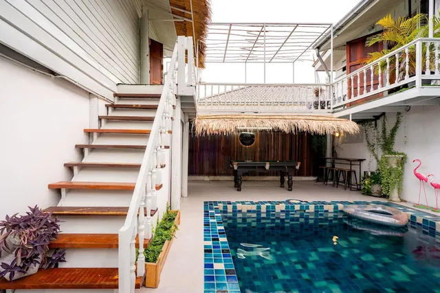 Secret garden pool villa huahin