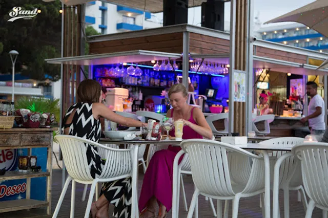 𝗦𝗔𝗡𝗗 𝗕𝗘𝗔𝗖𝗛 𝗖𝗟𝗨𝗕 | 𝗦𝗔𝗡𝗧𝗔 𝗦𝗨𝗦𝗔𝗡𝗡𝗔