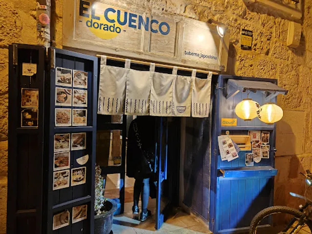 Restaurante Asiático - EL CUENCO DORADO