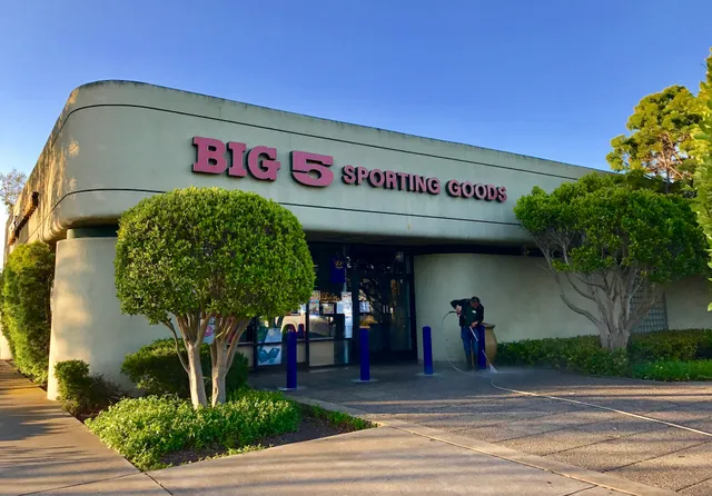 Big 5 Sporting Goods