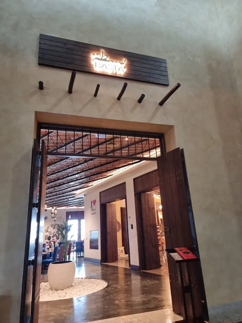 Basta Hamad International Airport