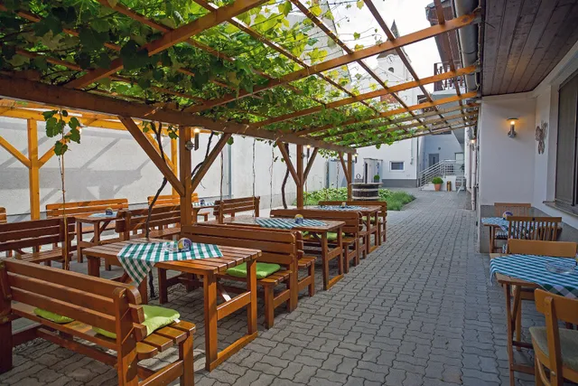 APETLON`ER Familie Böhm