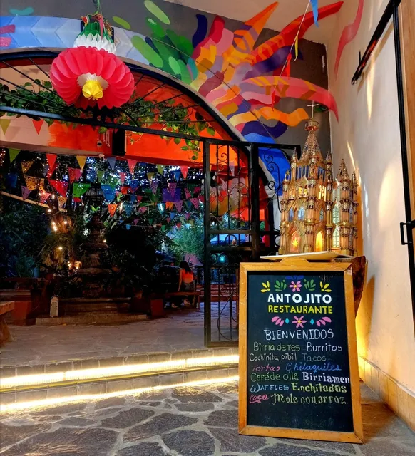 Antojito Restaurante