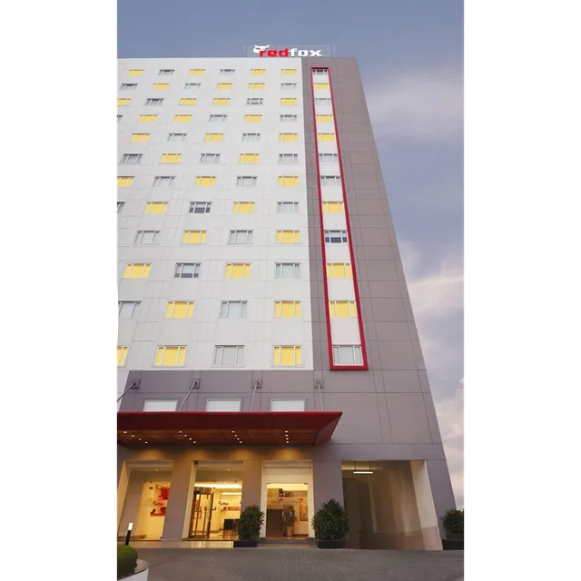 Red Fox by Lemon Tree Hotels, Hyderabad