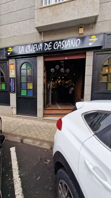 Guachinche La Cueva de Casiano - La Laguna