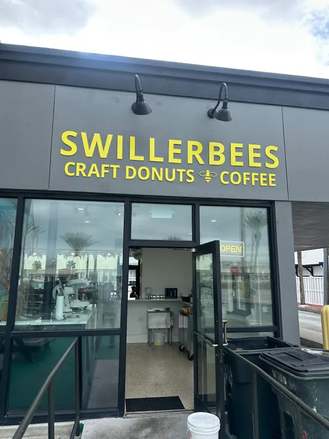 Swillerbees Craft Donuts & Coffee in Ormond