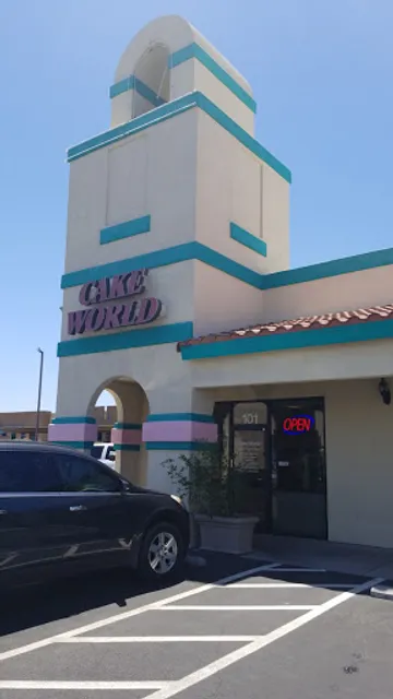 Cake World