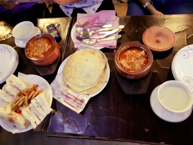 Creek Hops BBQ & Fast Food