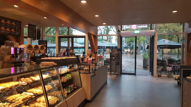 Bakker Bart Emmen Marktplein