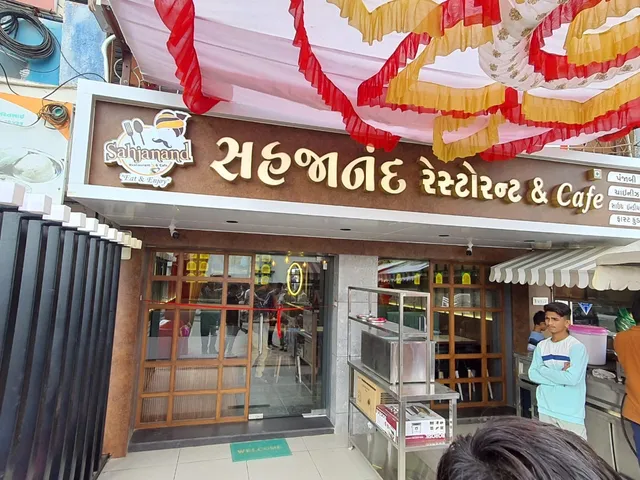 Sahjanand Restaurant And Cafe