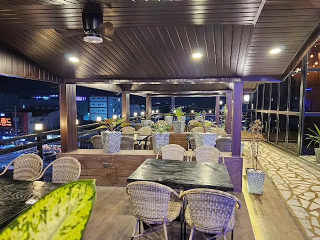TIMES CAFE - Rooftop bar Restaurant Angeles City