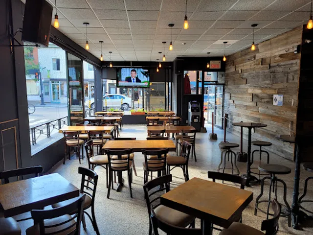 Billard Mont-Royal Scoop