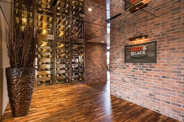 Red&Black SteakHouse