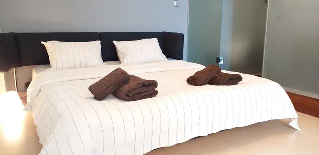 Luxury on the water - Seaside Maisonette for 5