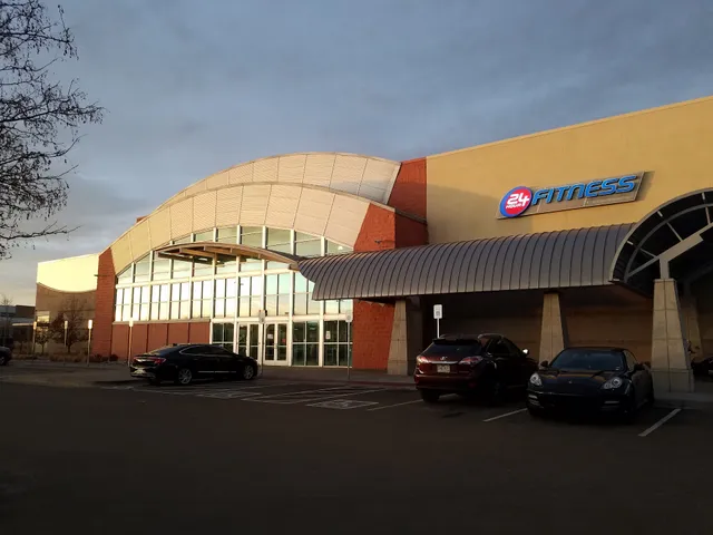 24 Hour Fitness