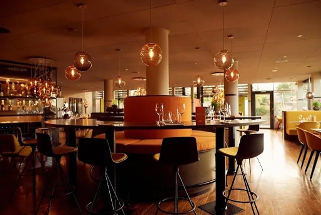 La Table De Michel Dussau