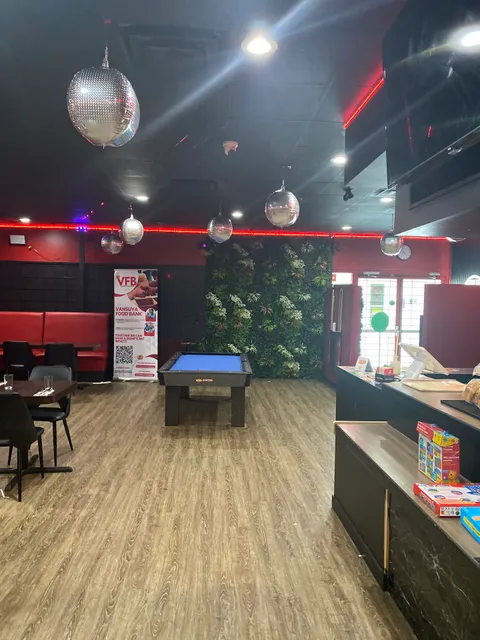 Vansuya Restaurant and Lounge