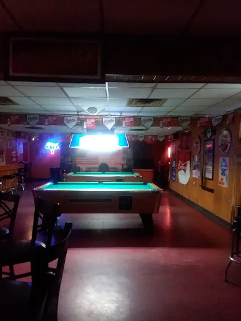 Breakaway Bar & Grill