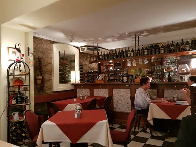 Ristorante-Pizzeria Amo