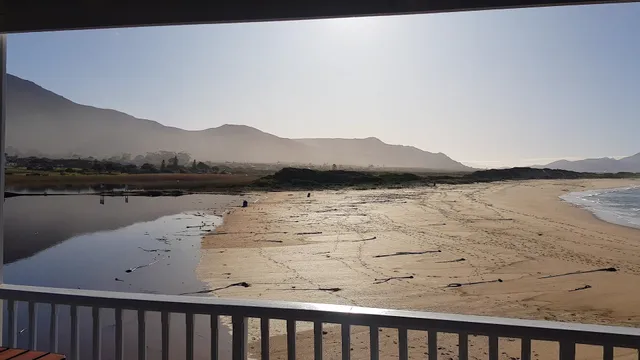 Sandown Blues Restaurant and Cocktail Bar