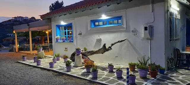 Viandini | Beach Café - Bar - Restaurant