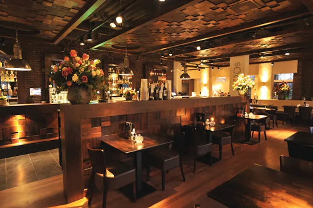 Grand Café Roos eten & drinken