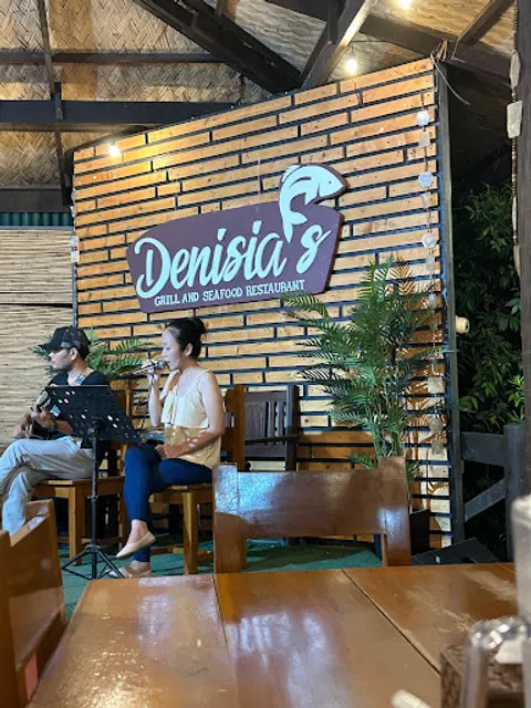 Denisia's Grill and Seafood Restaurant