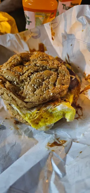 Street Burger Post Office @ Kelana Jaya