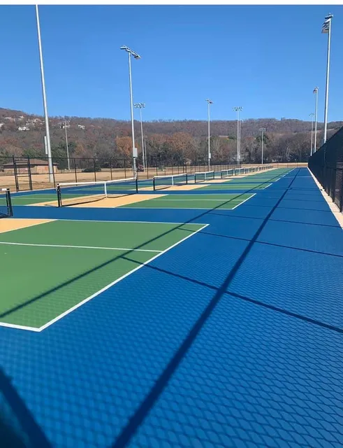 Sandra Moon Community Complex