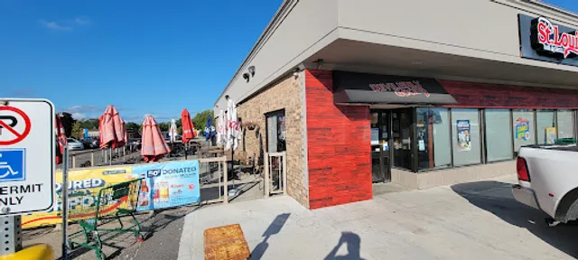 St. Louis Bar & Grill