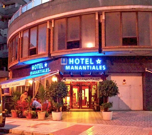 Hotel Manantiales