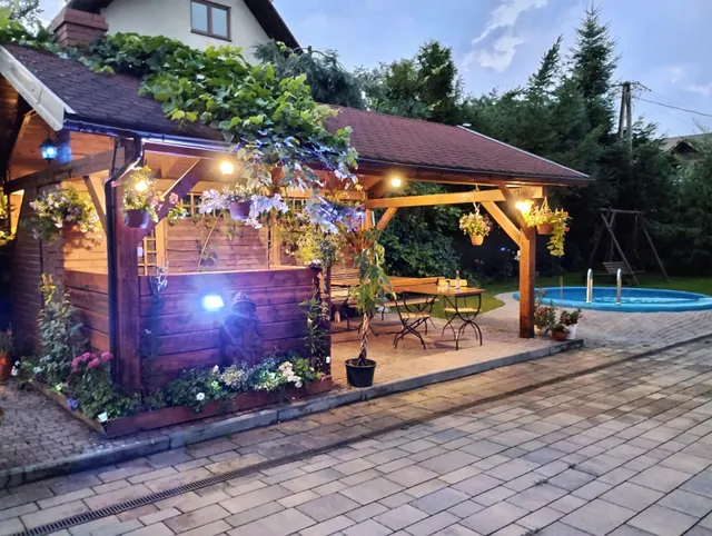 Dom Wypoczynkowy Leśniczówka 18 Węgierska Górka noclegi