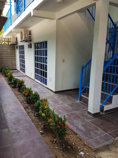 Apartaestudios El Oasis