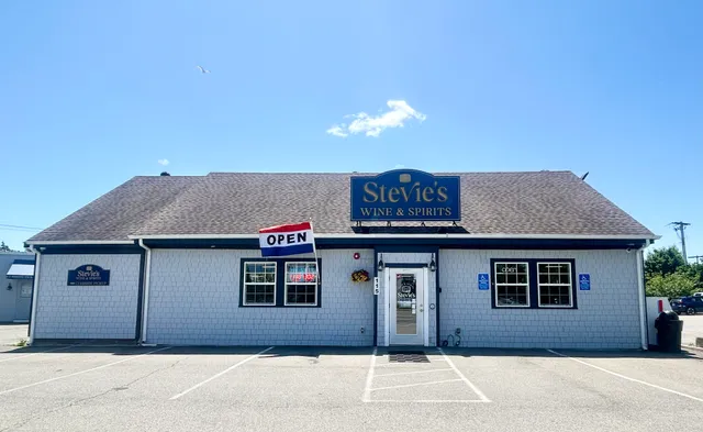 Stevie's Wine & Spirits