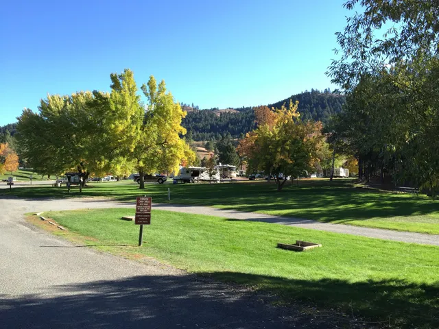 Curlew Lake Campground