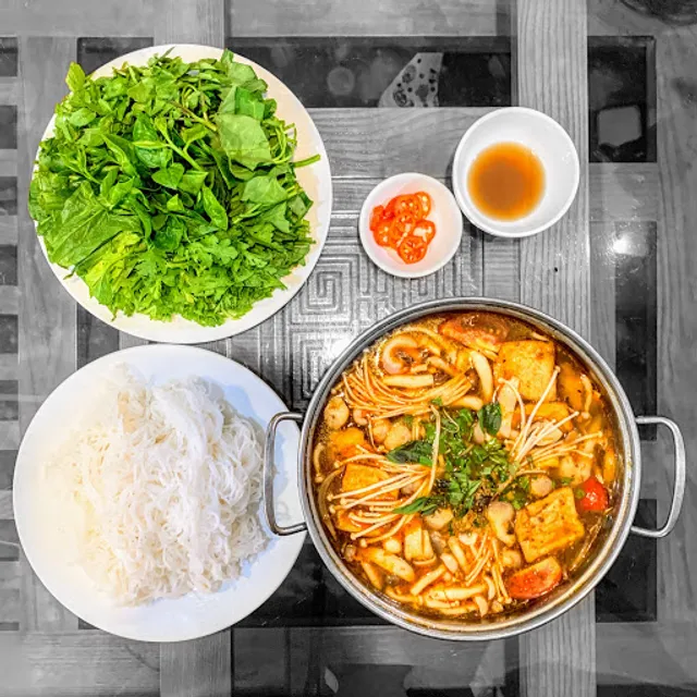 QUÁN HOÀNG NHI - Ẩm Thực Chay Đà Lạt