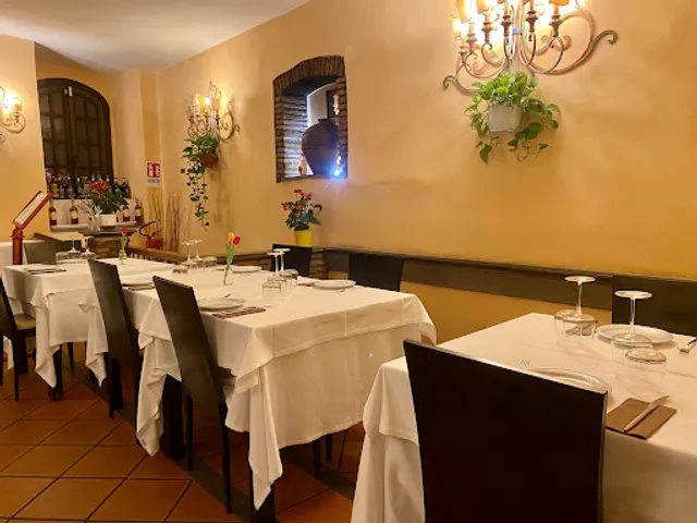 Clavdia Ristorante Pizzeria | Piazza Barberini