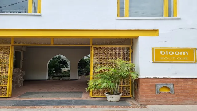 Bloom Boutique | Signature Towers