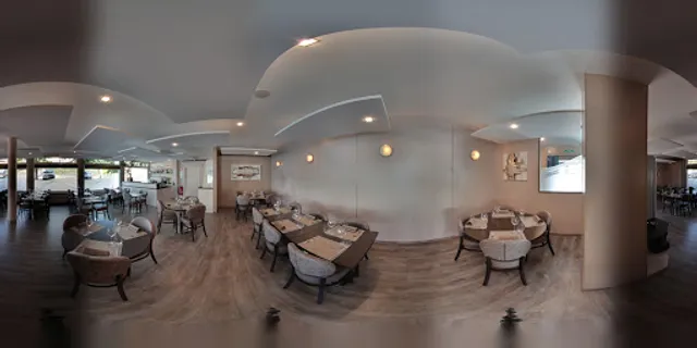 Restaurant Silver Spoon