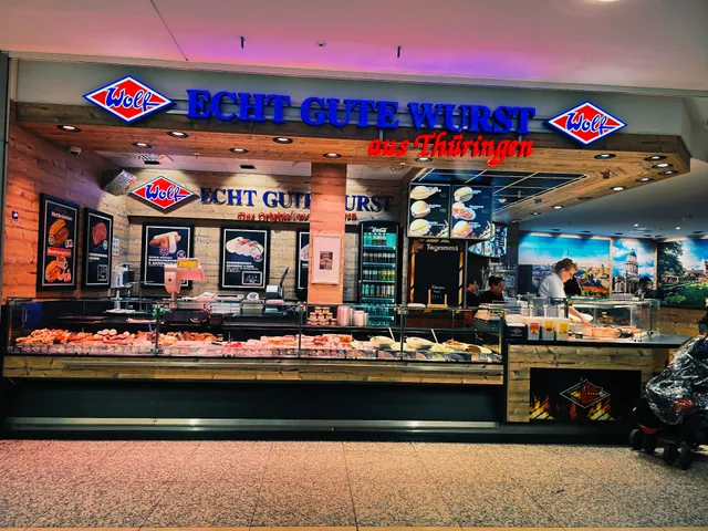 Wolf Wurstshop mit Heisser Wolf Restaurant