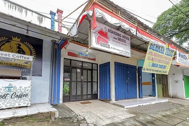 RedDoorz near Stasiun Malang Kota Lama 2