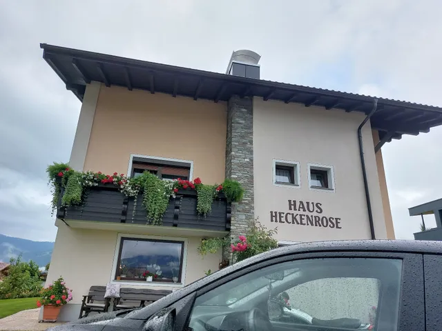 Haus Heckenrose