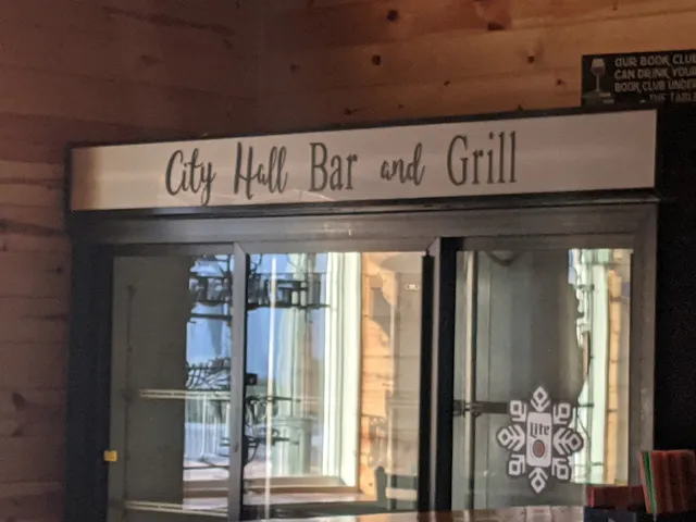 City Hall Bar and Grill