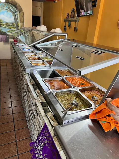 Buffet Los Comales Comida Casera