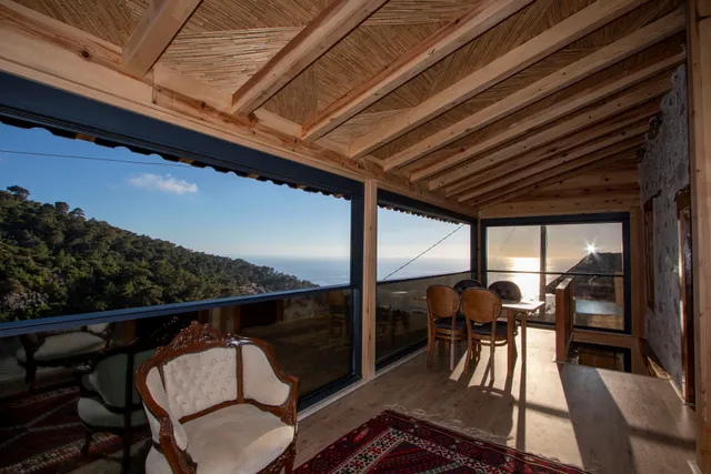 Soap Lady and More Cottage Faralya Ölüdeniz