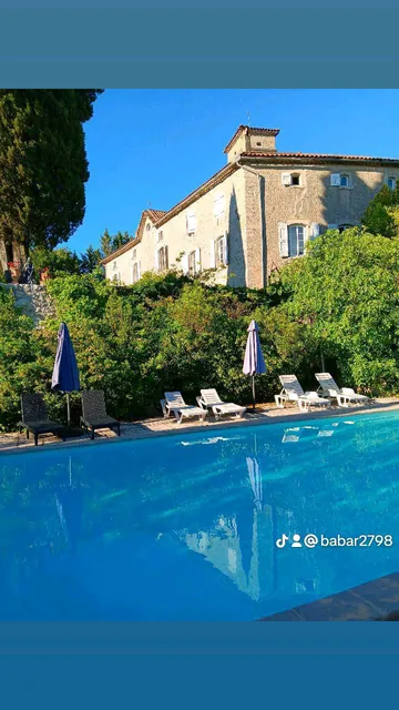 La Tour d'Auriolles Charming guest room