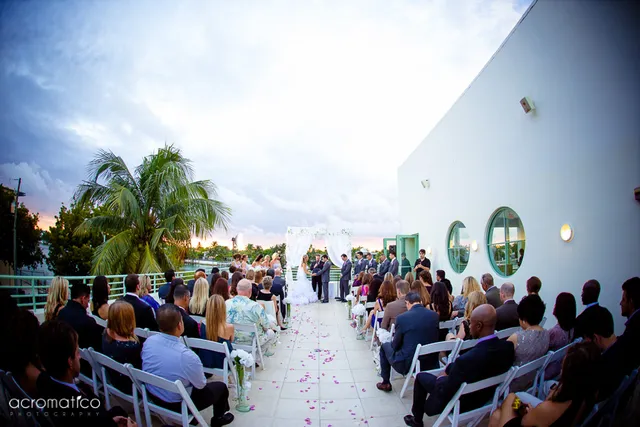 Shane Center Miami Beach