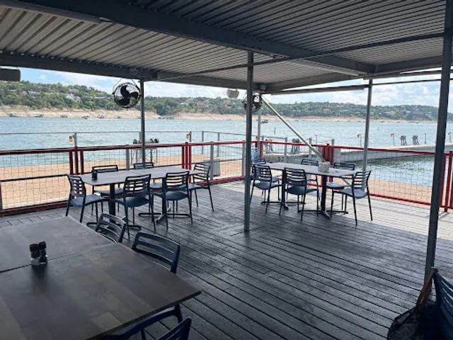 Captain Pete’s Boathouse