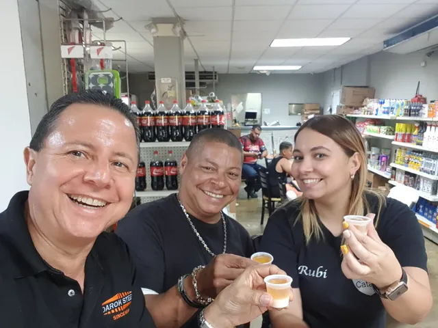 PR-5 Cataño Minimarket